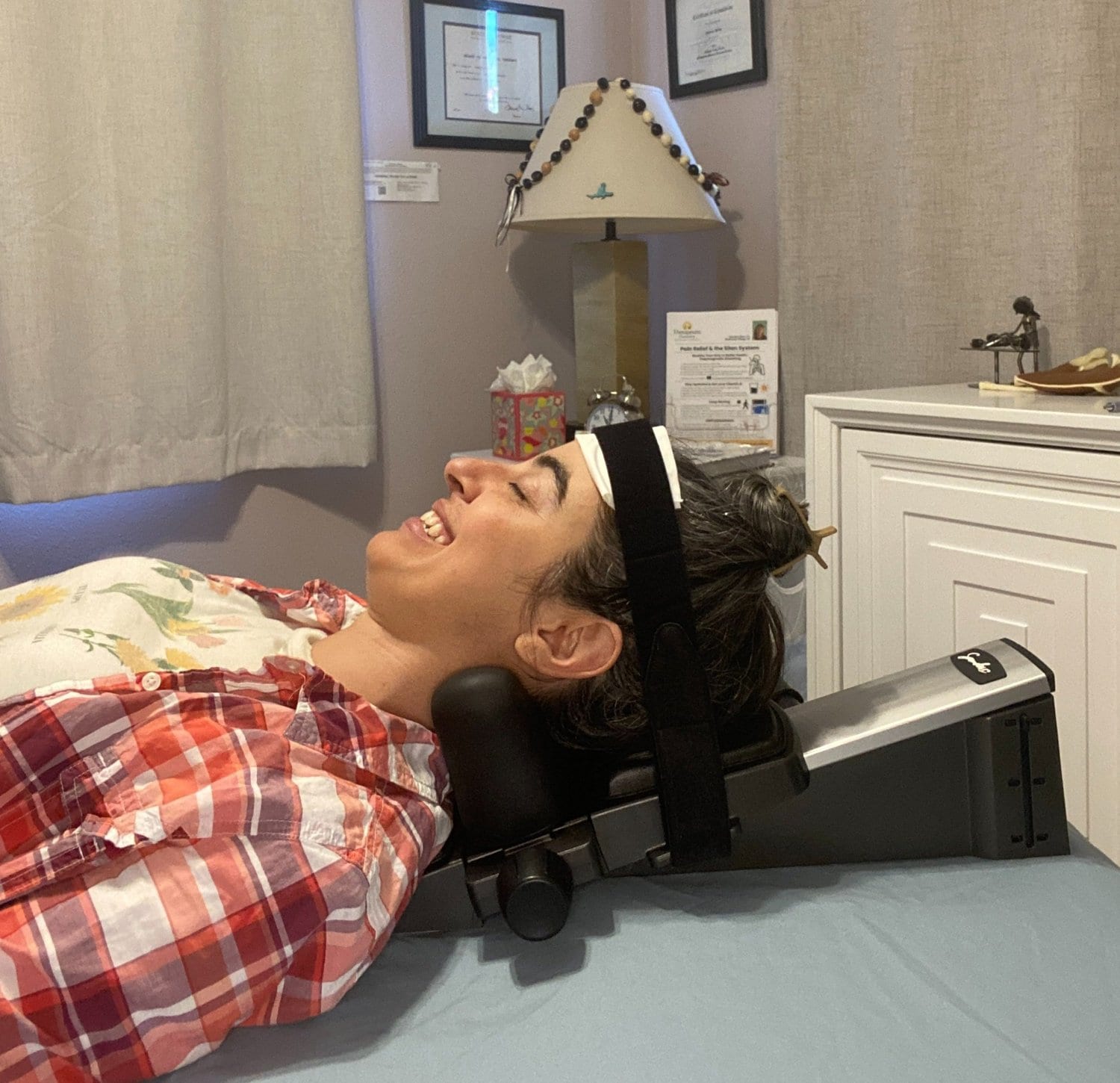 Cervical traction device