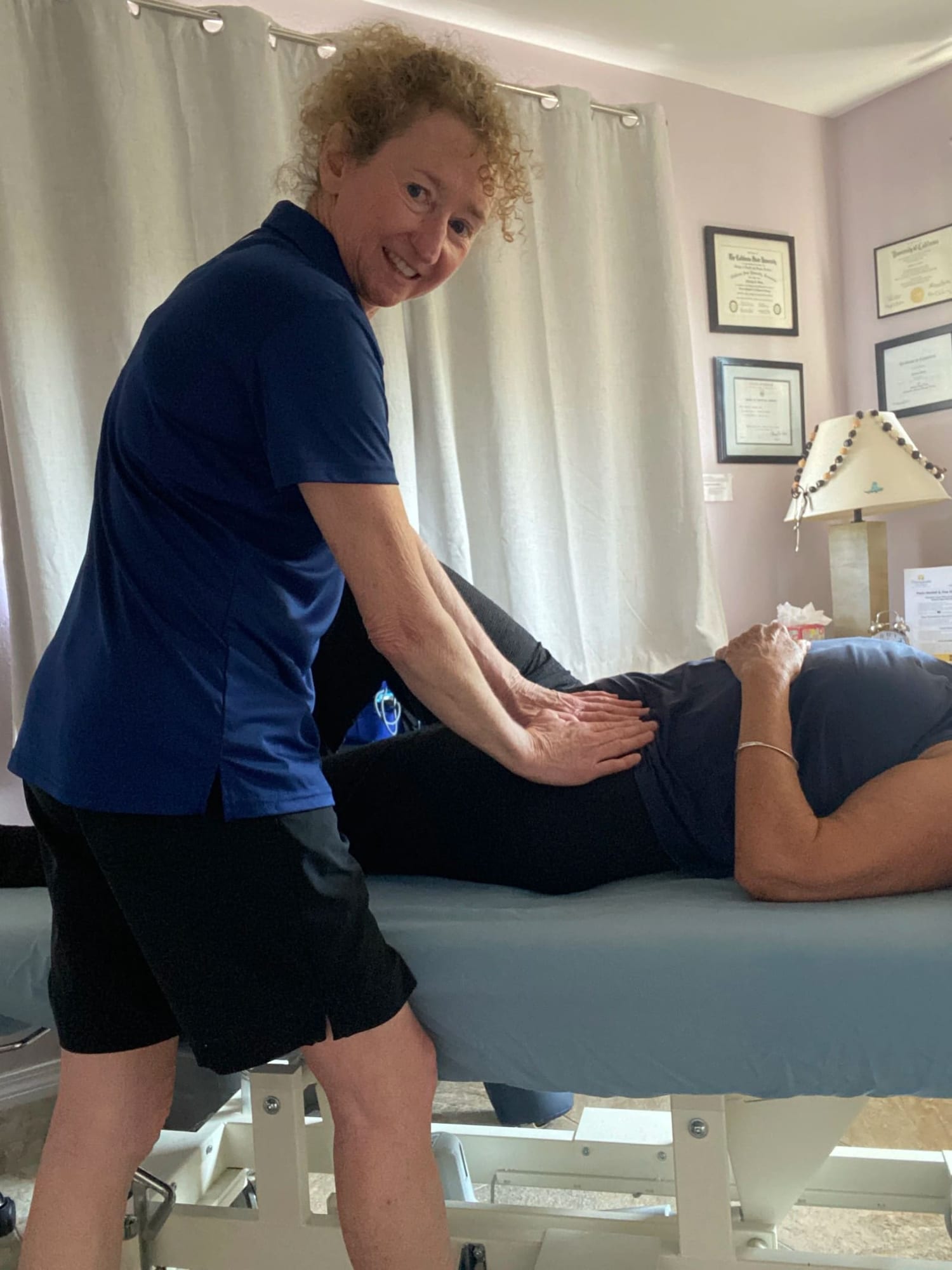 Therapeutic Connection lymphatic therapy session